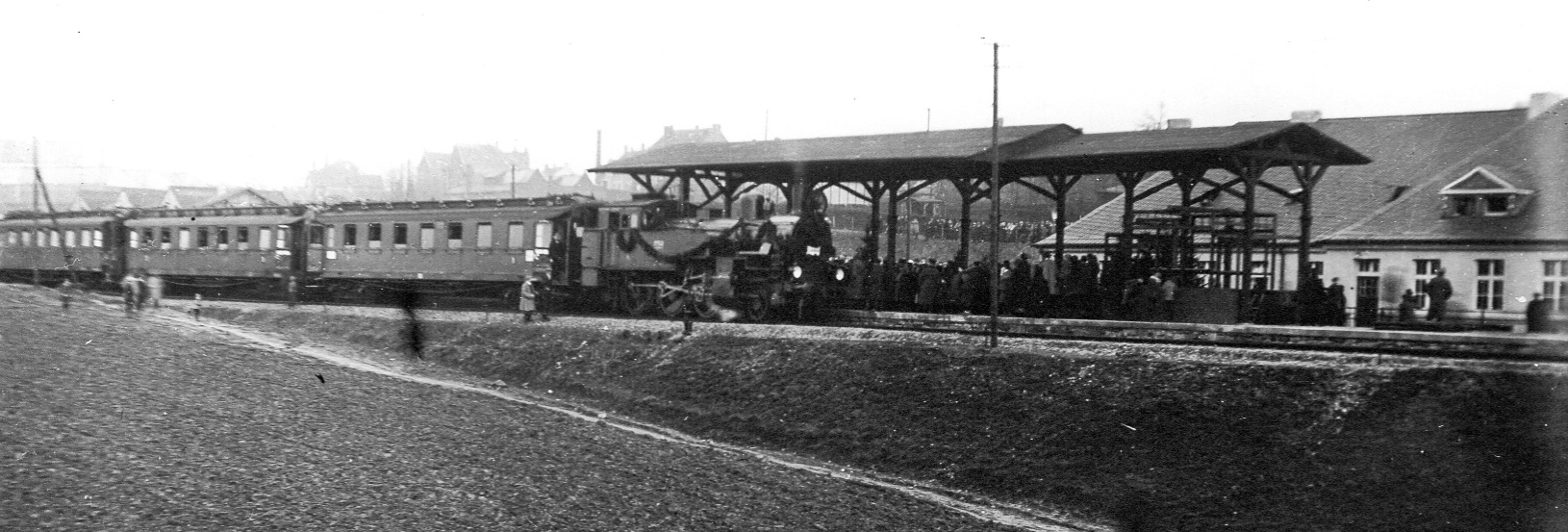 Bahnhof Heiligenhaus Eröffnung Teilstrecke Velbert Heiligenhaus 19250331 Stadtarchiv 4998